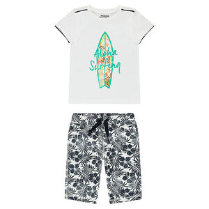 Ensemble avec tee-shirt print planche de surf et bermuda à fleurs all-over 