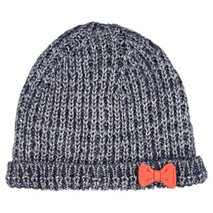 Bonnet en tricot effet fantaisie avec noeud rouge cousu 