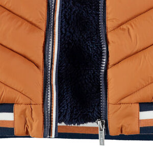 Doudoune à capuche doublée sherpa 