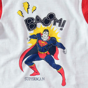 Ensemble avec t-shirt print Marvel Superman et bermuda imprimé logo all-over 