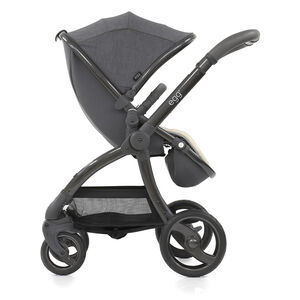 Poussette Quantum - Grey/Gun metal frame 