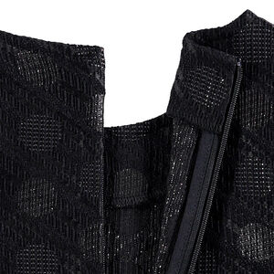 Robe manches courtes avec motif en jacquard all-over 