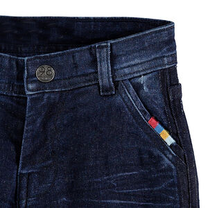 Jeans effet used et crinkle coupe slim avec inscription en relief 
