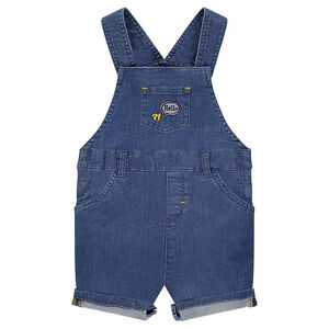 Salopette short en jeans avec badges 
