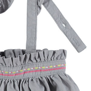 Jupe courte volantée esprit rétro en velours avec broderies 