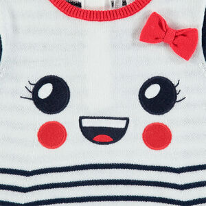 Robe manches courtes en tricot avec détails brodés 