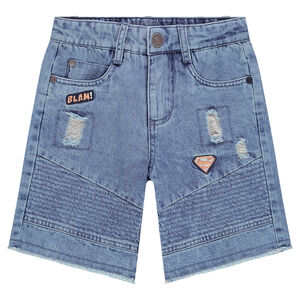 Bermuda en jeans effet crinkle avec texte printé au dos 