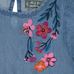 Robe volantée en Tencel avec fleurs brodées 