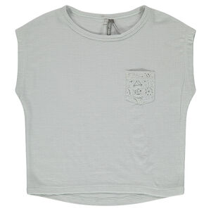 Tee-shirt manches courtes à côtes forme boîte et poche dentelle 