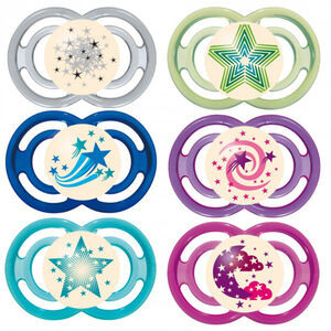 Sucette Perfect nuit en silicone avec boîte de stérilisation  