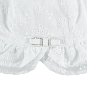 Charlotte en broderie anglaise avec liens à pressionner 