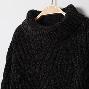 Pull en maille fantaisie ajourée 