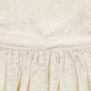 Robe de cérémonie en dentelle et tulle 