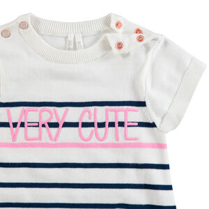 Robe manches courtes à rayures en jacquard et inscription brodée 