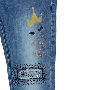 Jeans effet used et crinkle avec fantaisies sur les jambes 