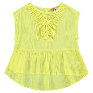 Top en crépon fantaisie et crochet 