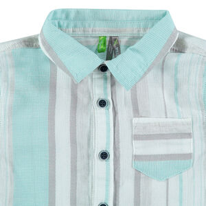 Chemise manches courtes avec rayures verticales et poche 