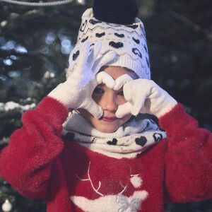 Ensemble bonnet + snood en tricot fantaisie avec pompon fille 