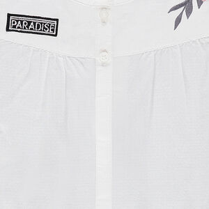 Chemisier manches courtes en coton avec fleur brodée et volants 