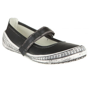 Babies noires à scratch et effet used 