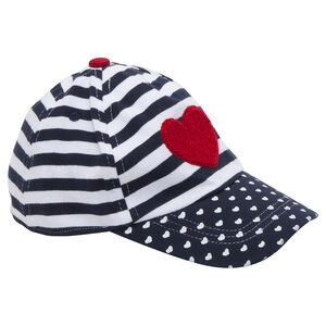 Casquette en molleton avec rayures et coeur en bouclette 
