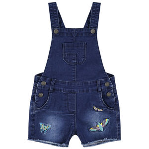 Salopette short en jeans effet used avec papillons brodés 