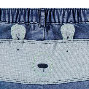 Bermuda en denim like effet used avec ourson patché au dos 