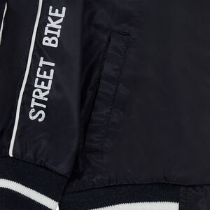 Coupe-vent à capuche avec insciption printée 