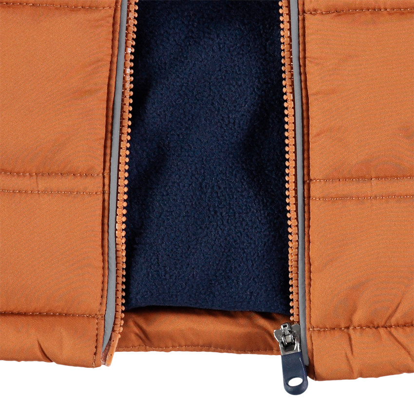 Doudoune à capuche doublée micopolaire 