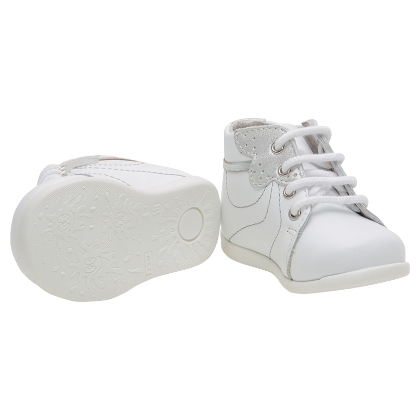 Bottillons en cuir avec empiècements argentés 