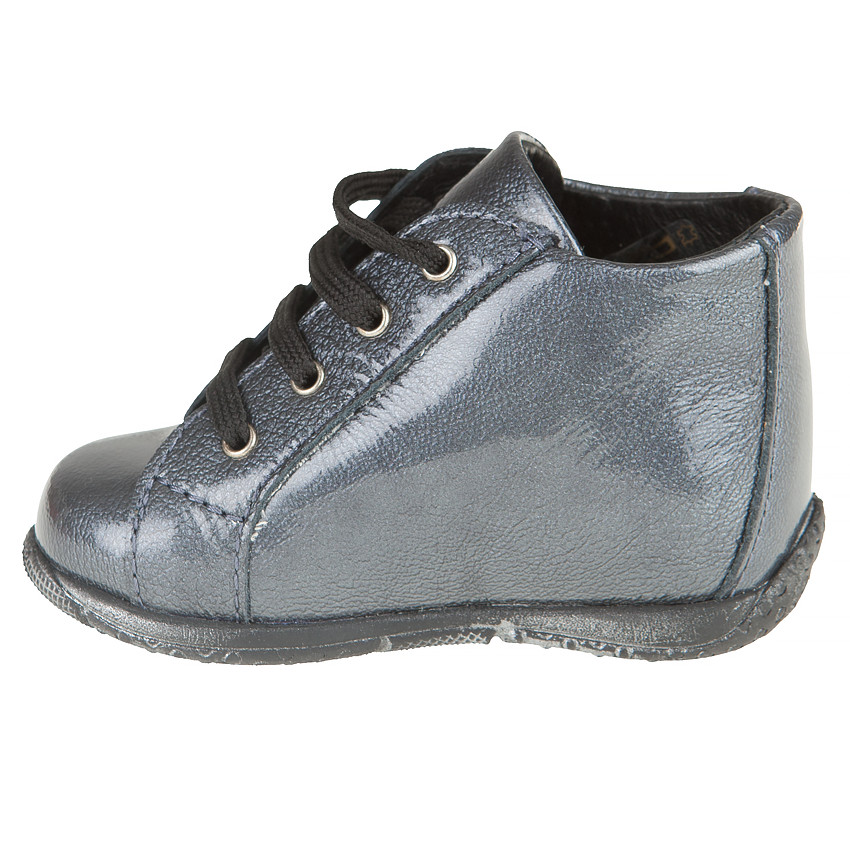 Bottillons vernis en cuir à lacets avec fleurs 