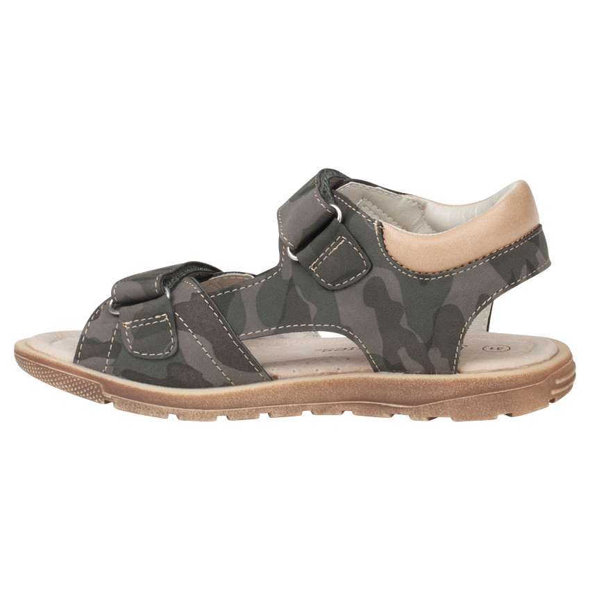 Nu-pieds motif army à scratch du 24 au 27 