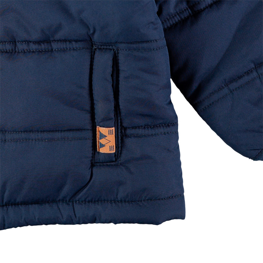 Doudoune à capuche doublée micopolaire 