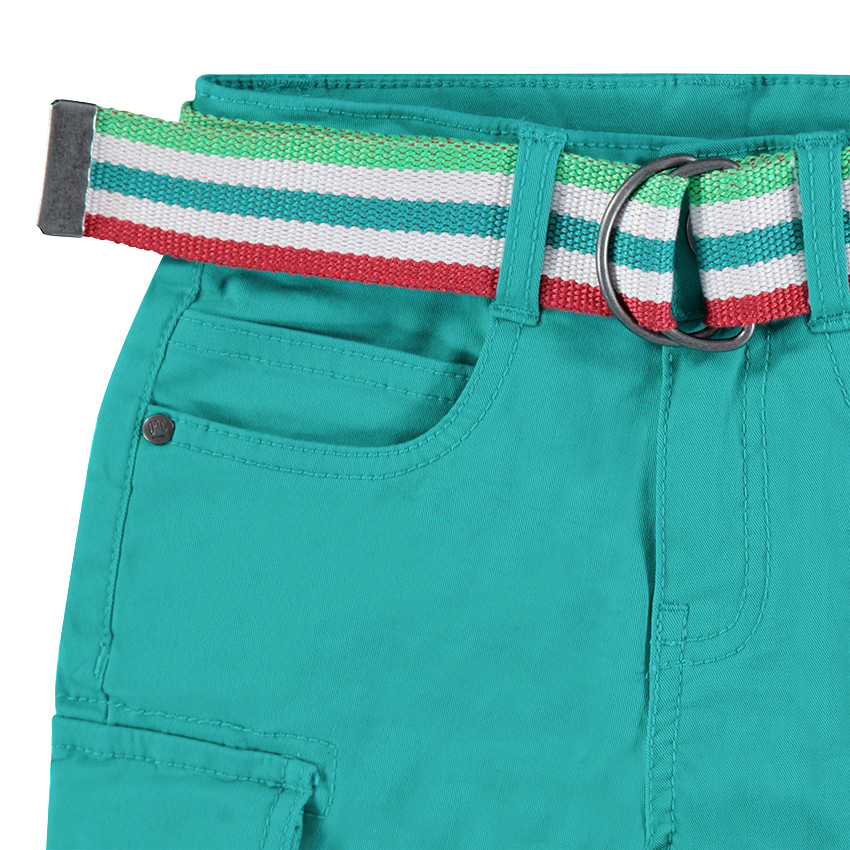 Bermuda cargo à poches et ceinture rayée amovible 