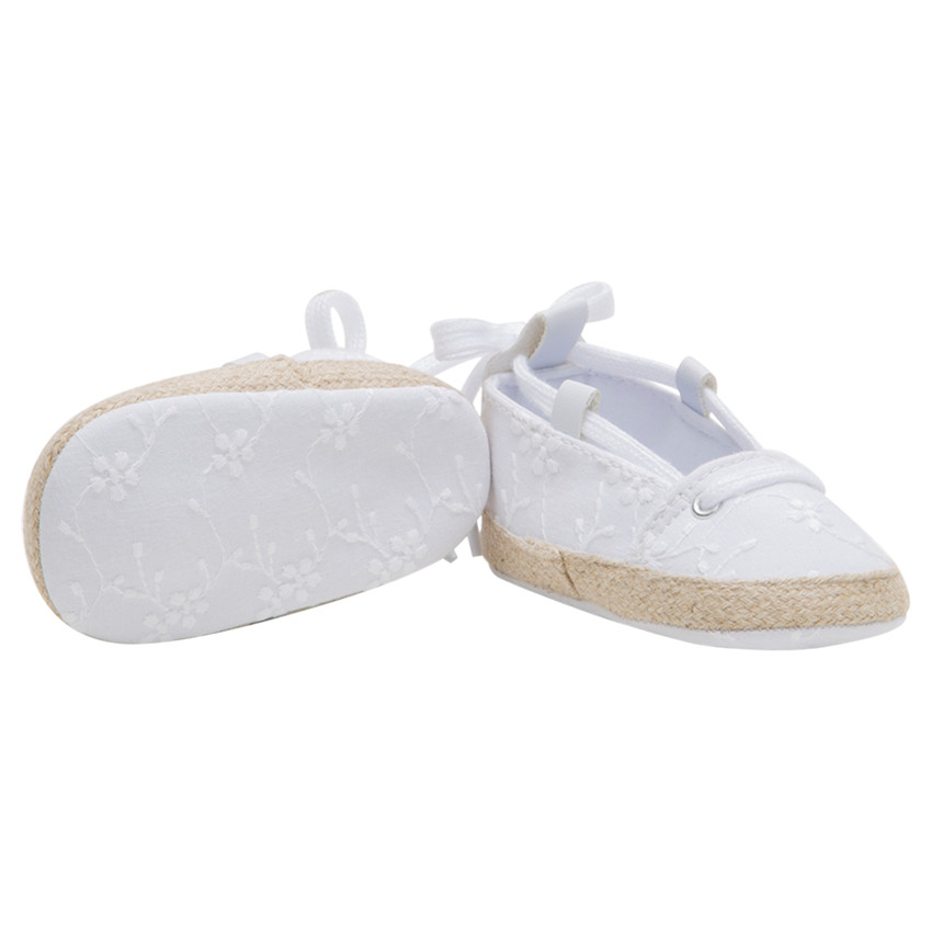 Espadrilles souples avec motif brodé ton sur ton 