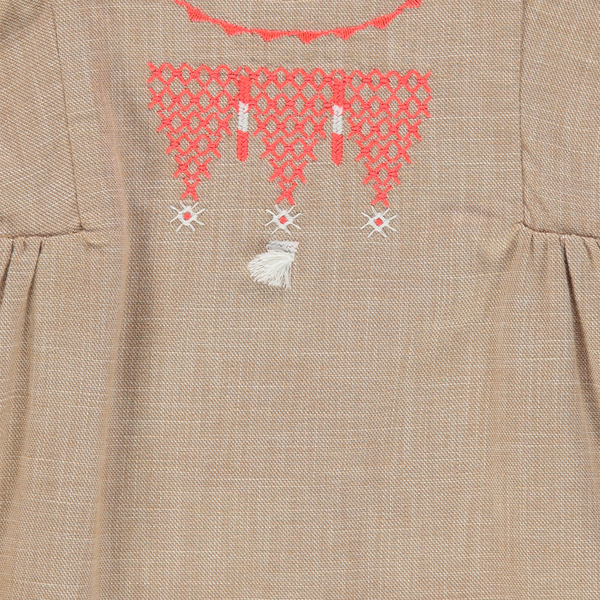 Robe en coton fantaisie avec broderies et pompon 
