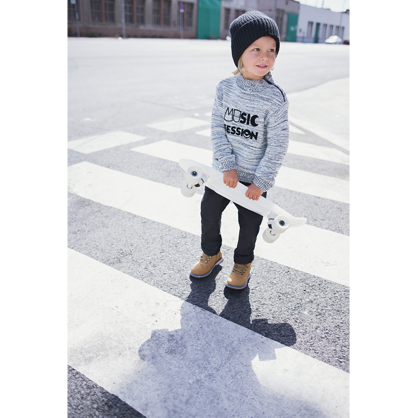 Pantalon droit uni avec poches zippées 