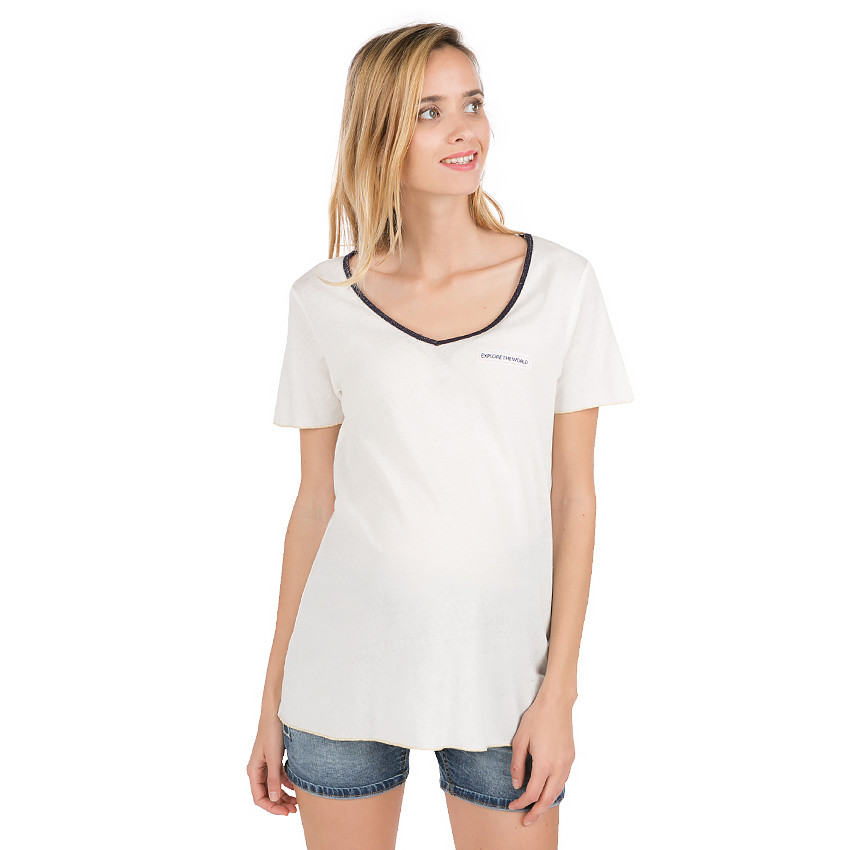 Tee-shirt de grossesse uni avec badge poitrine 