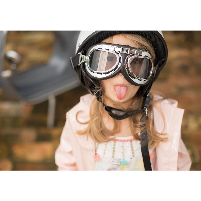 Parka à capuche en vinyle avec doublure en jersey à pois 