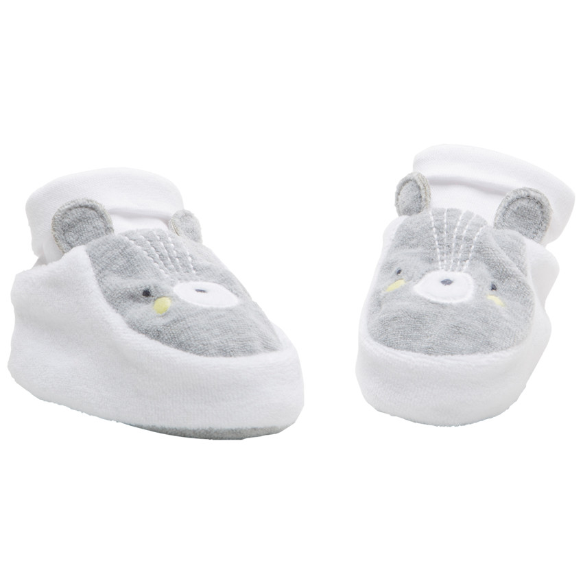 Chaussons en velours avec ours brodé et oreilles en relief 