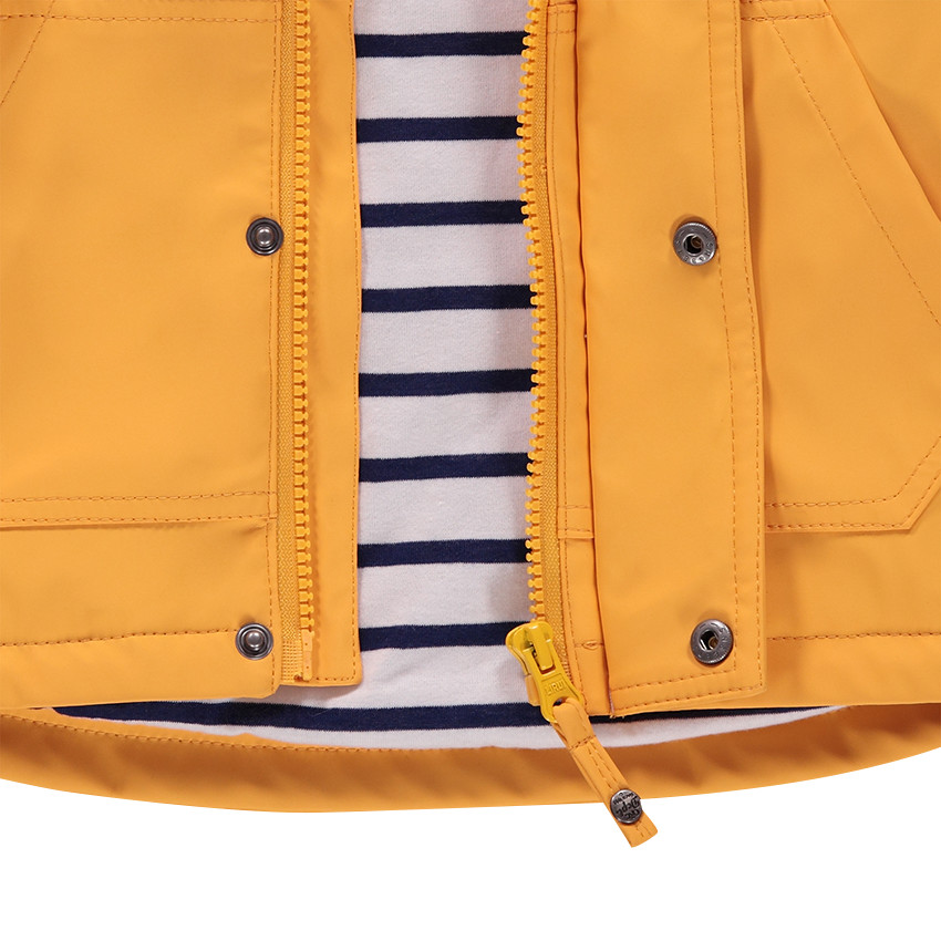 Coupe-vent en gomme à capuche amovible 