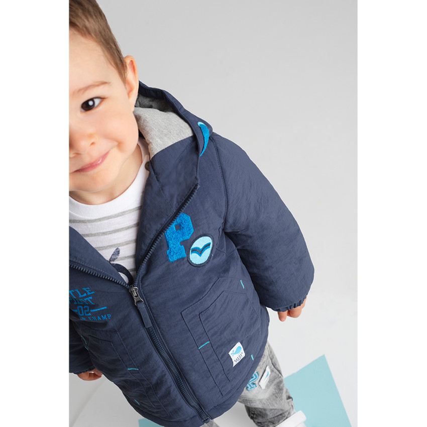 Parka à capuche ouatinée doublée jersey avec badges fantaisie 