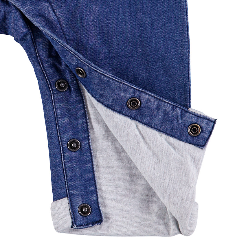 Ensemble polo manches longues rayé et salopette en chambray 