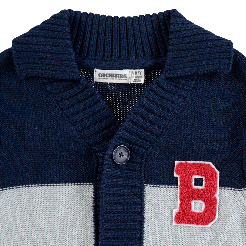 Gilet tricolore en tricot avec lettre en bouclette patchée 