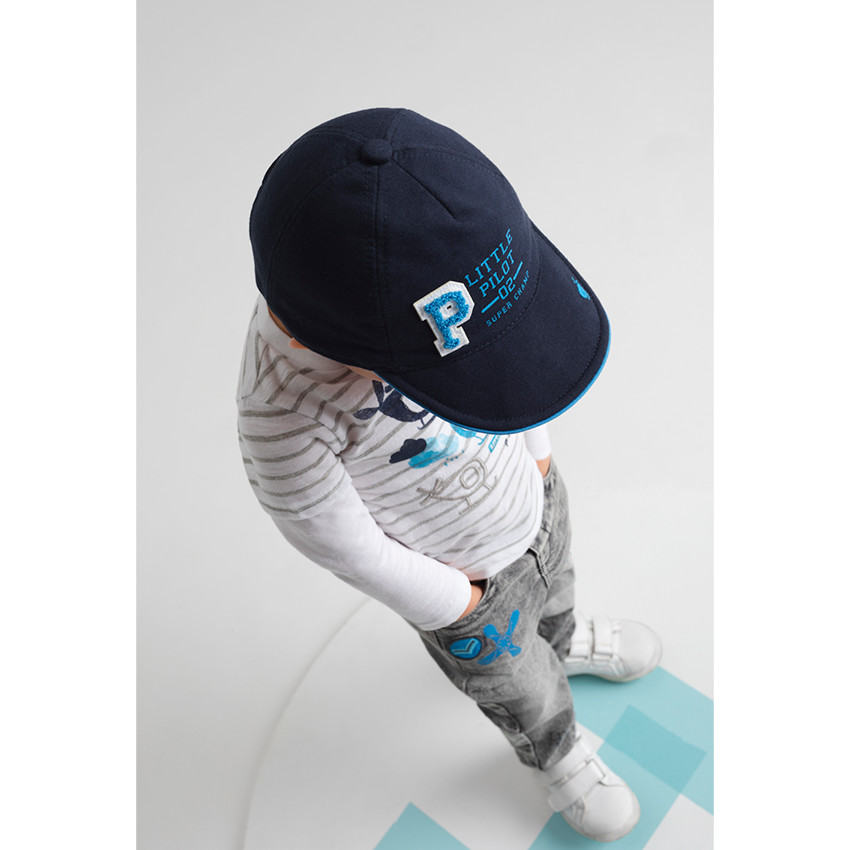 Casquette en twill avec lettre en bouclette patchée 