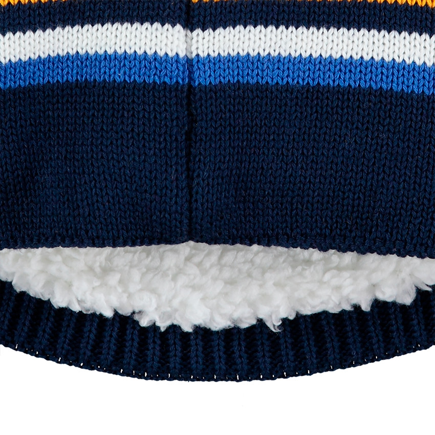 Bonnet en tricot rayé doublé sherpa avec pompon  
