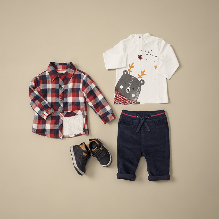 Bottillons effet cuir à scratchs et col contrasté 