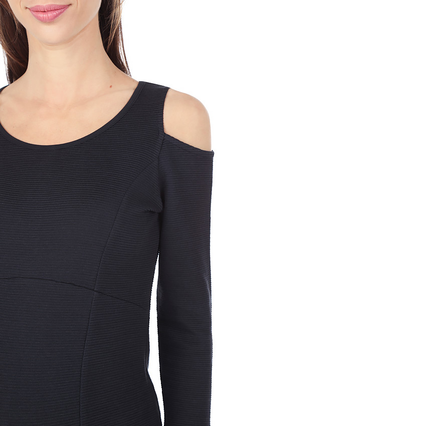 Robe de grossesse unie en maille avec épaules ajourées 