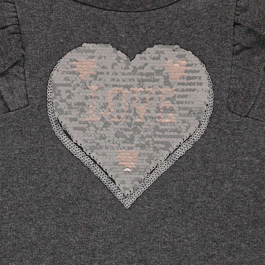 Sweat en molleton avec volants et coeur en sequins magiques 