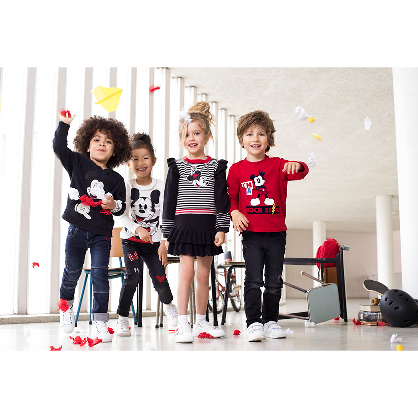 Tee-shirt manches longues en jersey avec print Disney Mickey et encolure volantée 